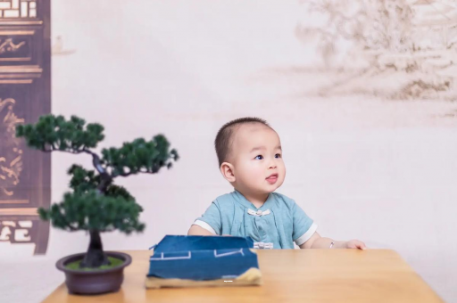 供卵包生男孩公司宝宝发烧有哪些症状 供卵包生男孩公司宝宝发烧有哪些症状